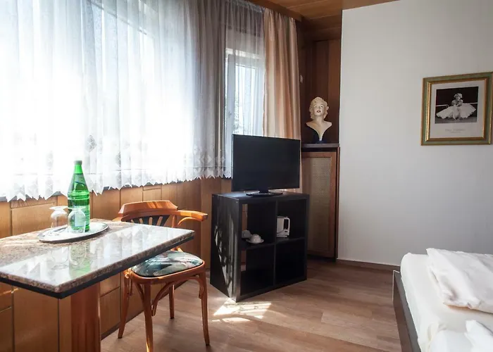 Nassauer Hof Hotel 3*